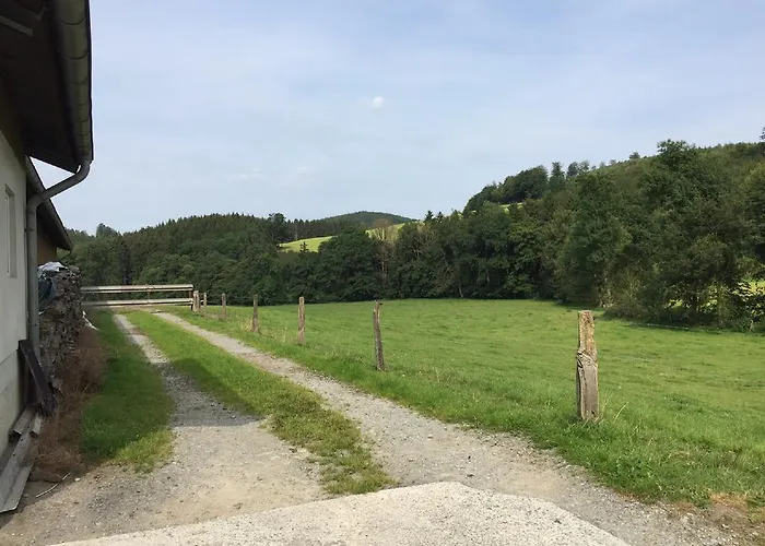 Ferienbauernhof Familie Stratmann 埃斯洛黑